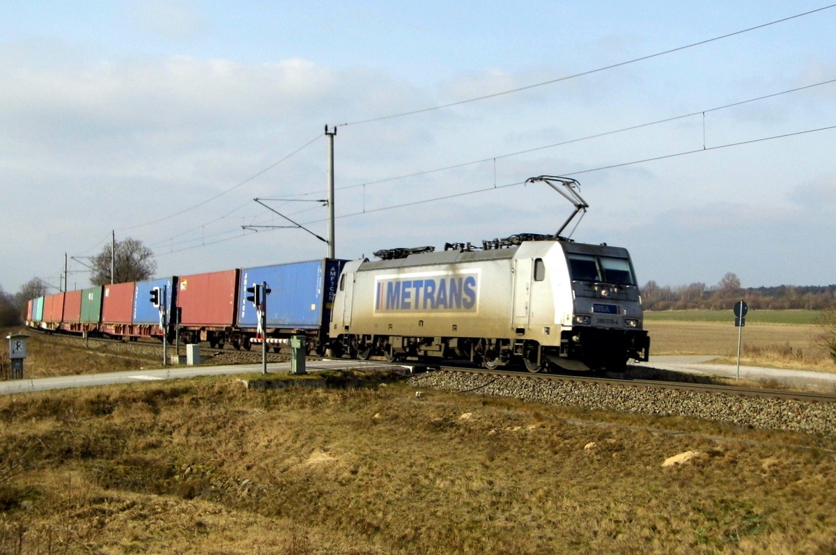 Am 01.03.2016 kam die 386 019-4 von METRANS aus Richtung Salzwedel und fuhr weiter in Richtung Stendal .