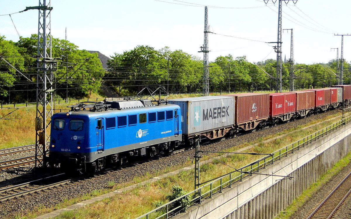 Am 01.06.2017 kam die 140 621-4 von der EGP aus Richtung Stendal und fuhr weiter in Richtung Salzwedel .