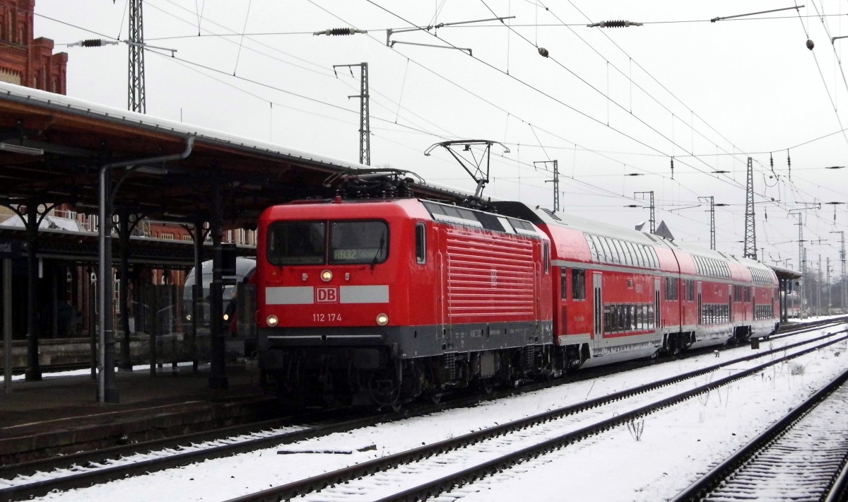 Am 03.02.2015 stand die 112 174 von der DB in Stendal .