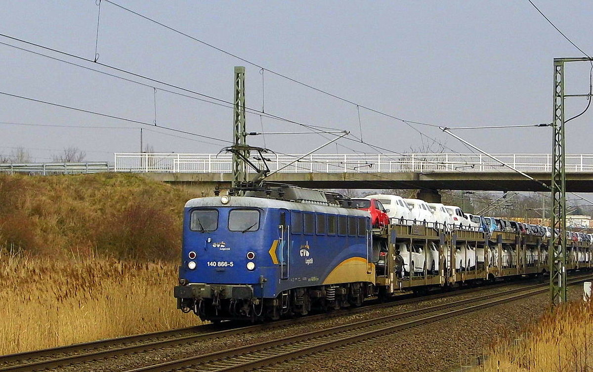 Am 03.02.2017 kam die 140 866-5 von der evb Logistik  aus Richtung Stendal und fuhr weiter in Richtung Braunschweig  .