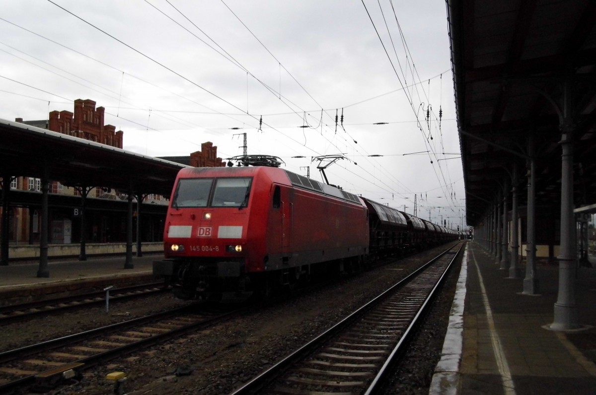 Am 03.04.2015 kam die 145 004-8 von der DB aus Richtung Magdeburg nach Stendal und fuhr weiter in Richtung Wittenberge .