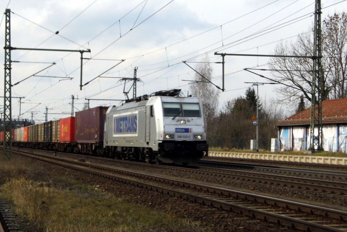 Am 04.03.2016 kam die  386 020-2 von METRANS  aus Richtung Braunschweig nach Niederndodeleben und fuhr weiter in Richtung Magdeburg .
