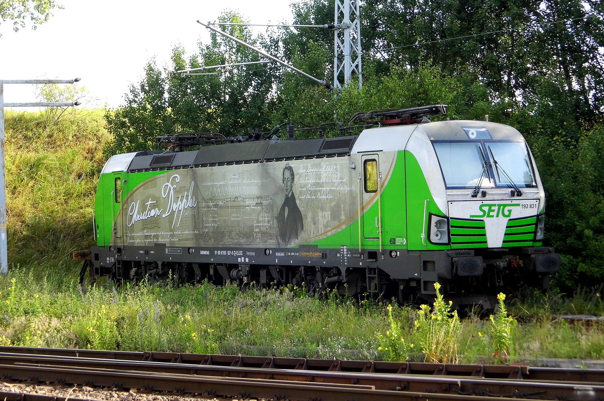 Am 04.07.2017 war die   193 831-5 von der SETG - Salzburger Eisenbahn TransportLogistik GmbH, ( ELL) in Borstel abgestellt.