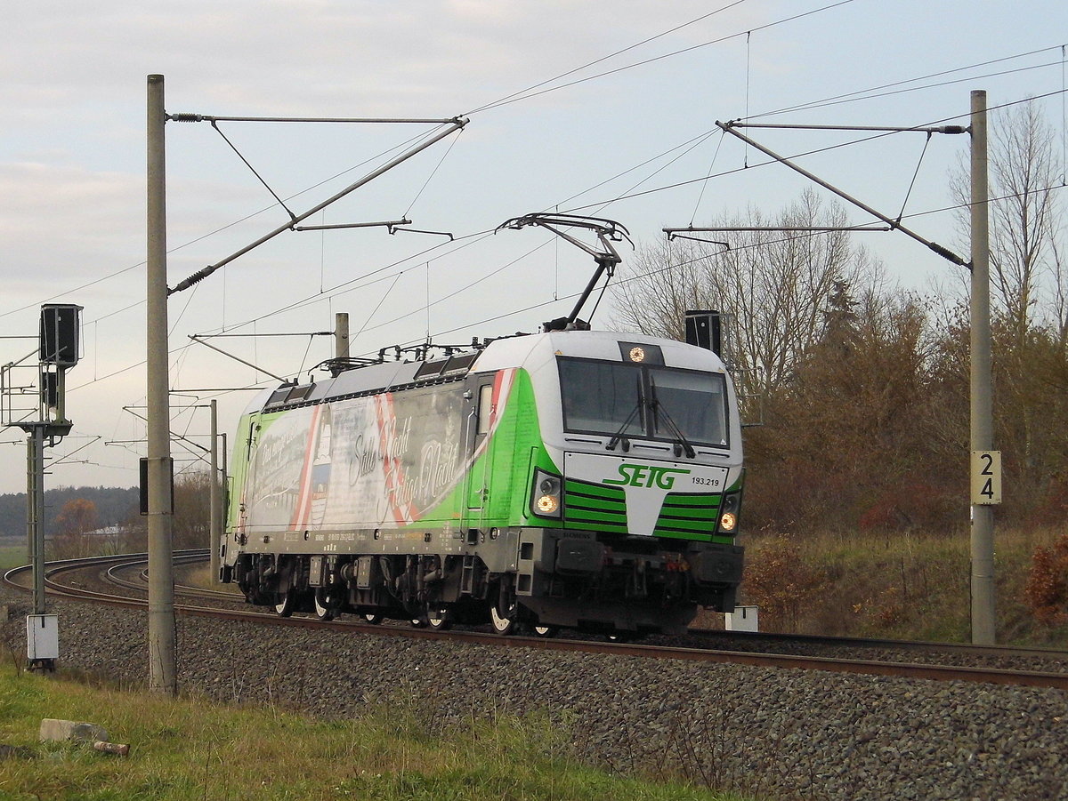 Am 04.12.2020 fuhr die 193 219-3 von der SETG (ELL) von Borstel nach Stendal .