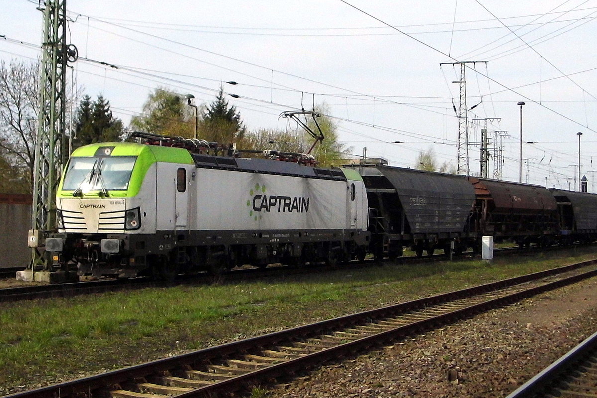 Am 05.04.2017 kam die 193 896-8 von CAPTRAIN aus Richtung Salzwedel nach Stendal und fuhr weiter in Richtung Magdeburg .