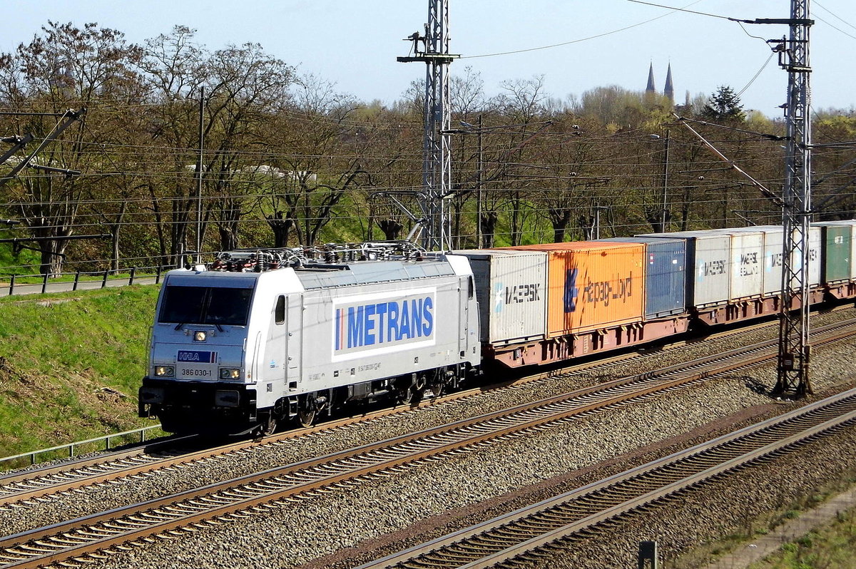 Am 06.04.2017 kam die  386 030-1 von METRANS aus Richtung Stendal und fuhr weiter in Richtung Wittenberge .