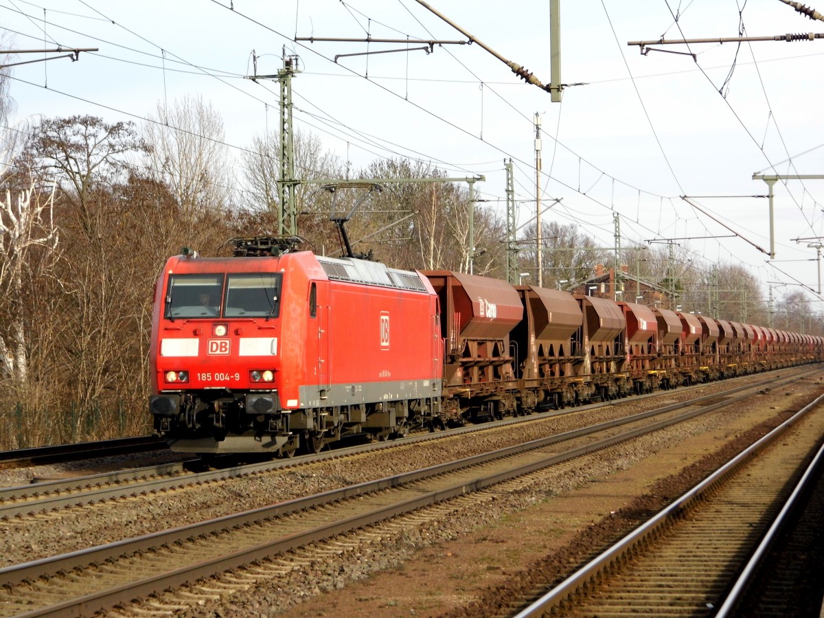 Am 07.03.2015 kam die 185 004-9 von der DB aus Richtung Magdeburg nach Niederndodeleben und fuhr weiter in Richtung Braunschweig .