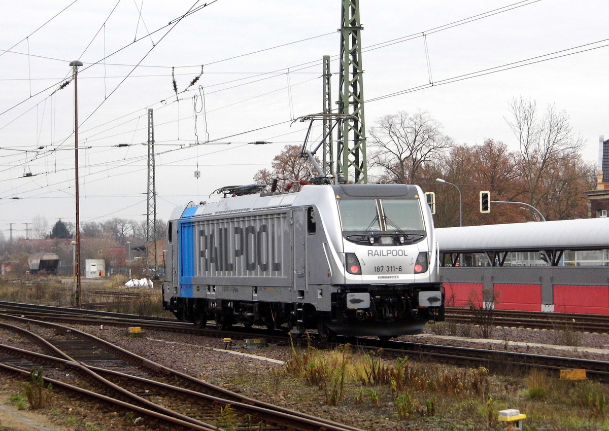 Am 07.12.2016 Schulungsfahrt von  der 187 311-6 von der e.g.o.o. Eisenbahngesellschaft Ostfriesland-Oldenburg mbH,(Railpool)   von Stendal nach Magdeburg . 