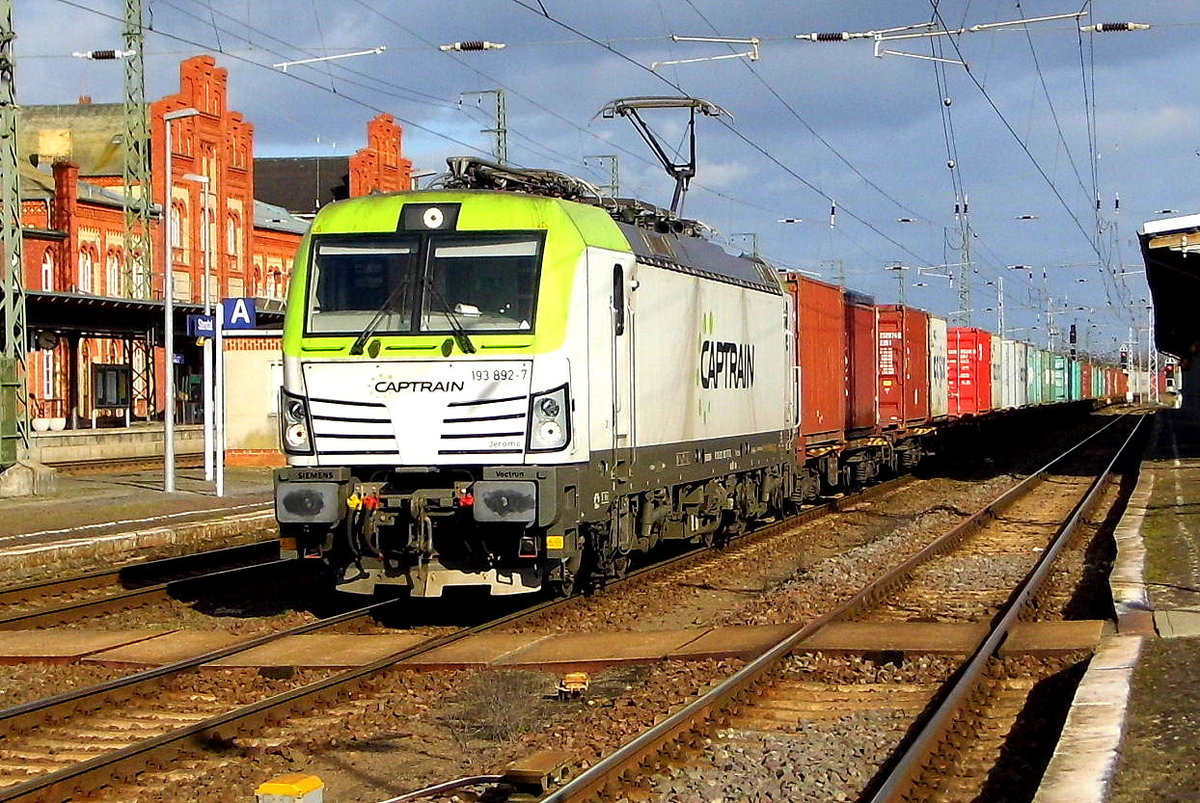 Am 10.03.2017 kam die 193 892-7 (Name: Jerome) von CAPTRAIN aus Richtung Magdeburg nach Stendal und fuhr weiter in Richtung Salzwedel .