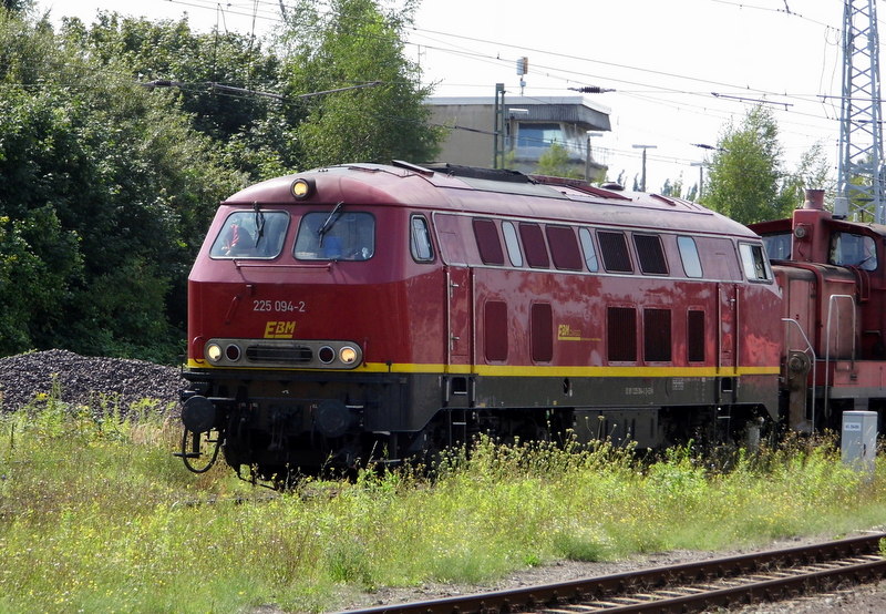 Am 10.08.2014 stand die 225 094-2 von der EBM  in Stendal.