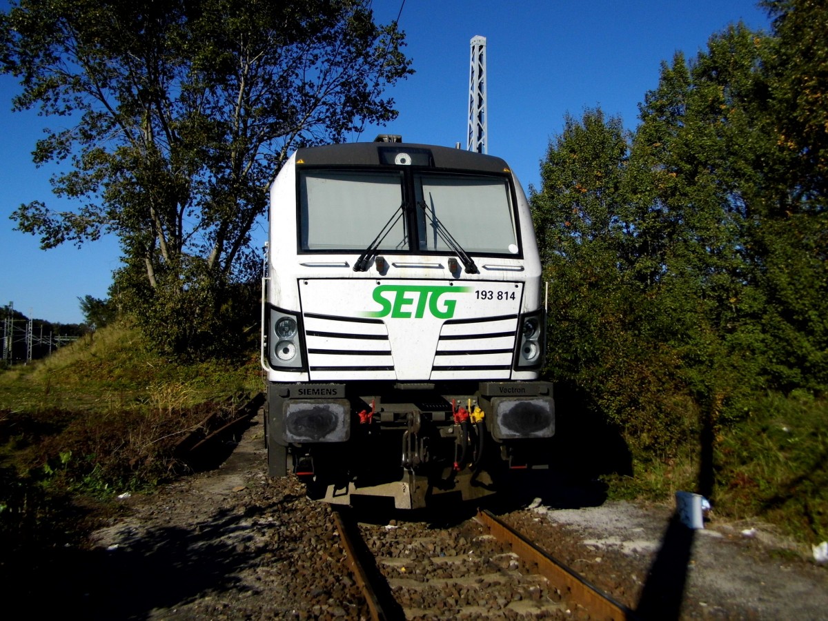 Am 11.10.2015 war die 193 814-1 von der SETG (Railpool) in Borstel abgestellt .