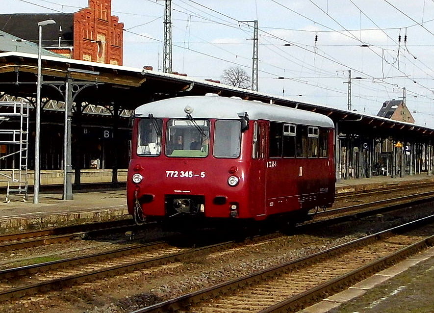 Am 12.03.2017 fuhr die 772 345-5 von der EBS von Stendal nach Magdeburg.