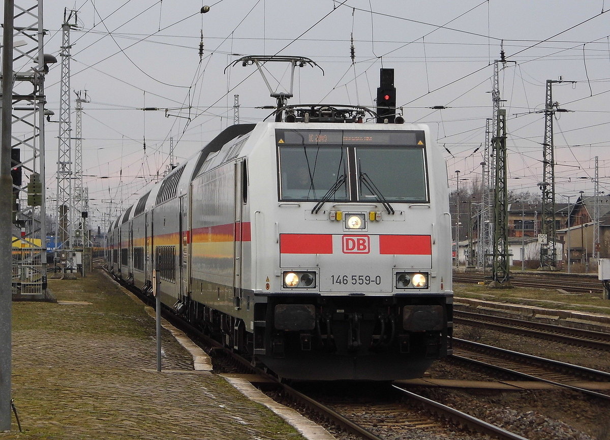 Am 13.03.2017 kam die 146 559-0 von DB Fernverkehr aus Richtung Braunschweig nach Stendal und fuhr weiter in Richtung Magdeburg .