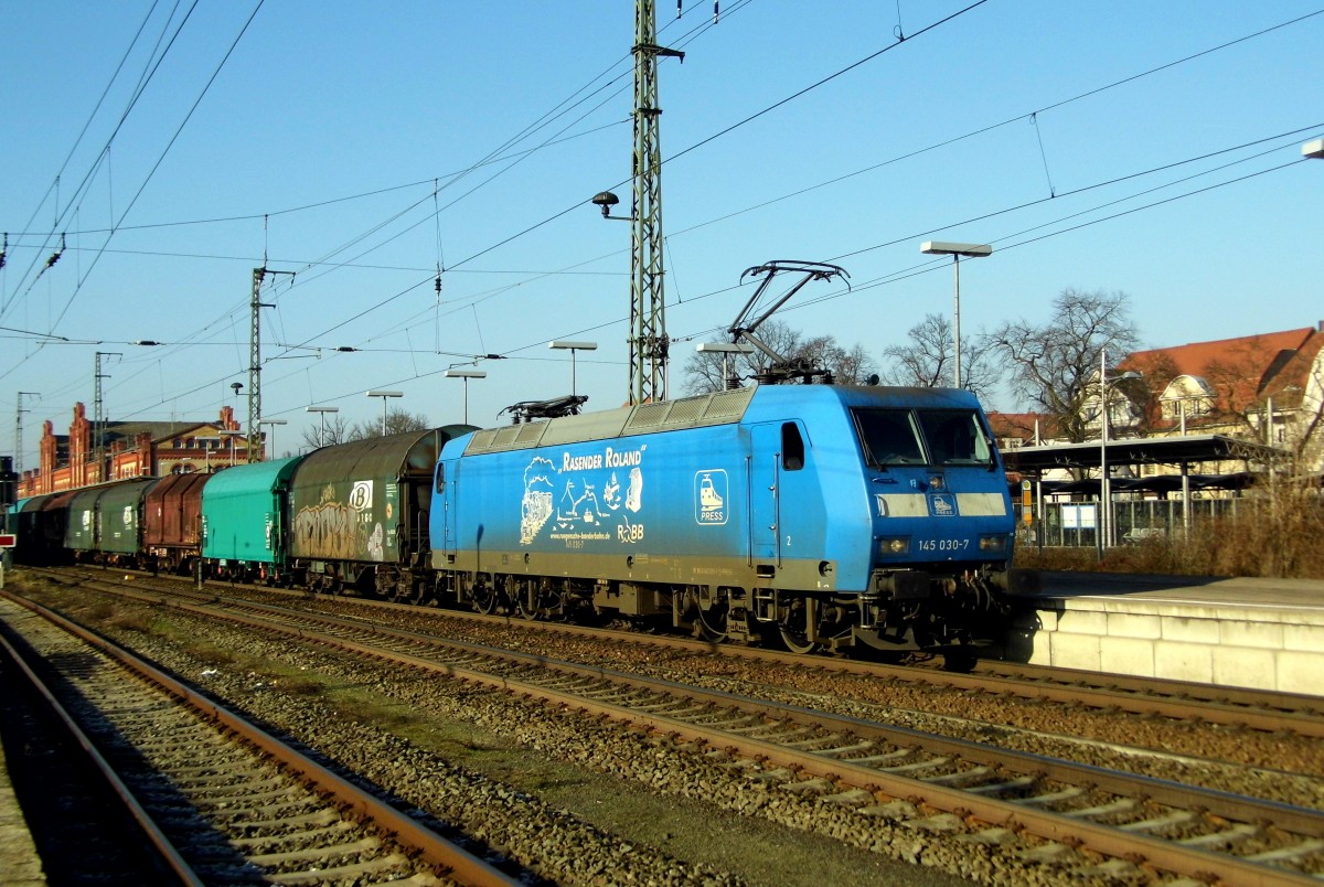 Am 14.02.2015 kam die 145 030-7 von der Press aus Richtung Braunschweig nach Stendal und fuhr weiter in Richtung Berlin. 