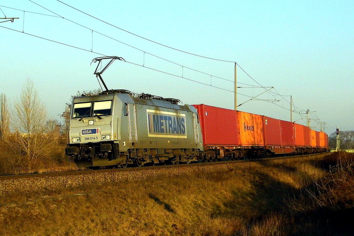 Am 15.02.2017 kam die 386 014-5 von  METRANS  aus Richtung Stendal und fuhr nach Salzwedel .
