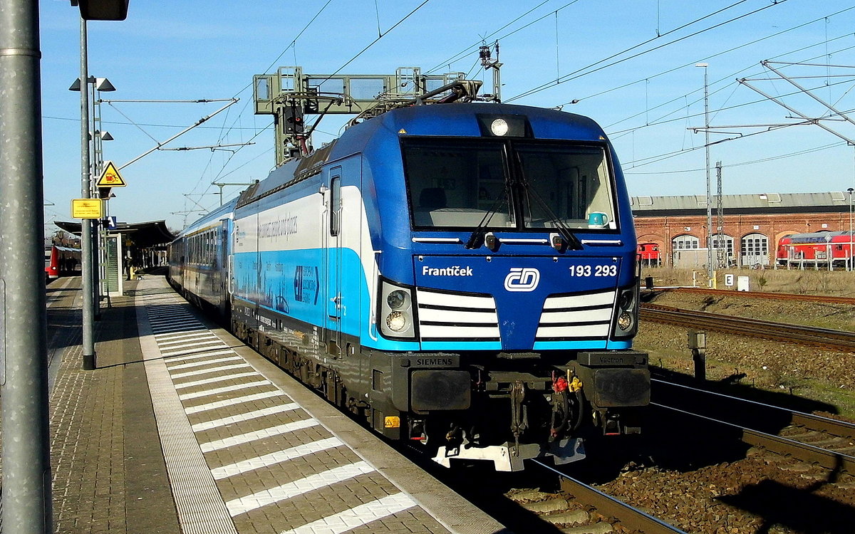 Am 15.02.2019 kam die 193 293-8 von der ČD - České dráhy a.s., Praha(ELL) aus Richtung Hamburg nach Wittenberge und fuhr weiter in Richtung Berlin.