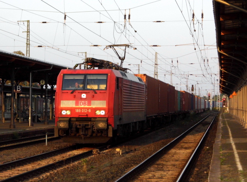 Am 15.09.2014 kam die 189 012-8 von der DB aus Richtung Magdeburg nach Stendal und fuhr weiter in Richtung Wittenberger.