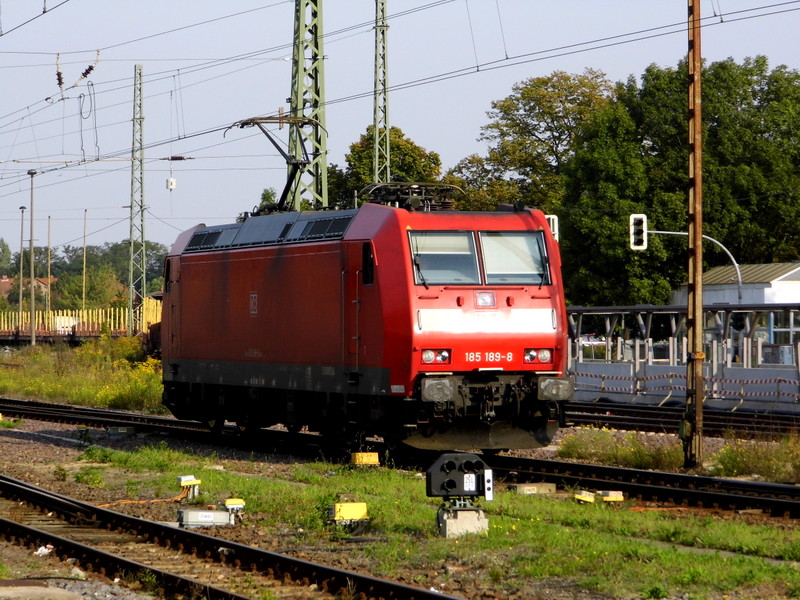 Am 15.09.2014 Rangierfahrt von der 185 189-8 von der DB  in Stendal . 
