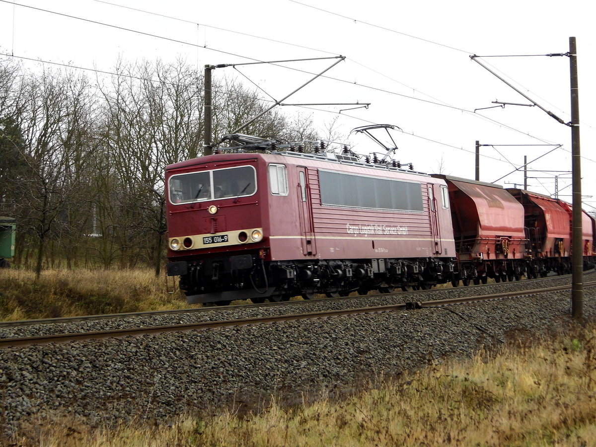 Am 15.12.2017 fuhr die 155 016-9 von der CLR-Cargo Logistik Rail-Service, von Zielitz nach Stendal und weiter nach Wismar .