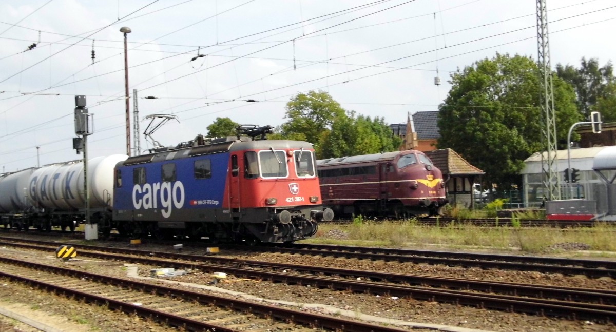Am 16.08.2015 kam die 421 397-1 von der HSL (SBB Cargo) aus Richtung Magdeburg nach Stendal und fuhr weiter in Richtung Salzwedel.