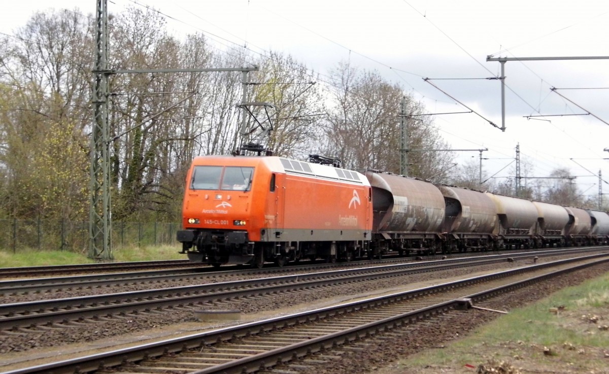 Am 17.04.2015 kam die 145-CL001 von der ArcelorMittal aus Richtung Magdeburg nach Niederndodeleben und fuhr weiter in Richtung Braunschweig .