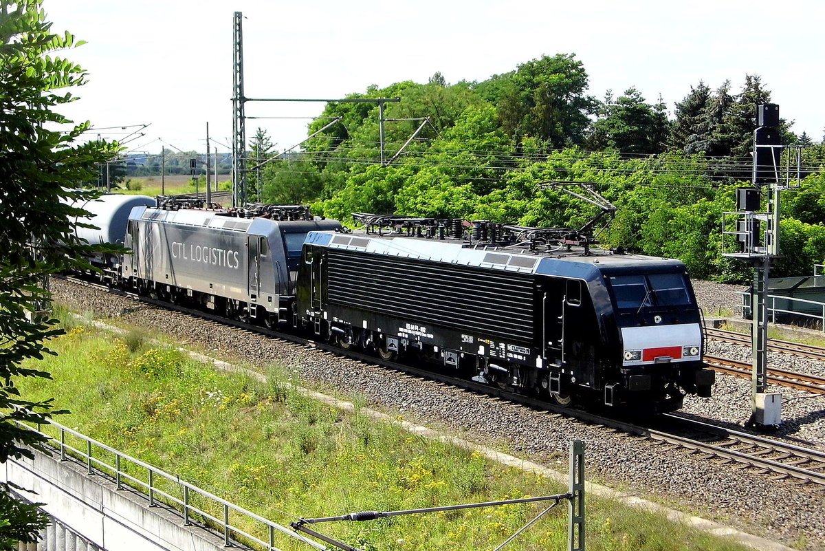 Am 17.07.2017 kamen die 189 802-2  und die  185 563-4 von der CTL Logistics GmbH,(MRCE Dispolok)  aus Richtung Salzwedel und fuhr nach Stendal .
