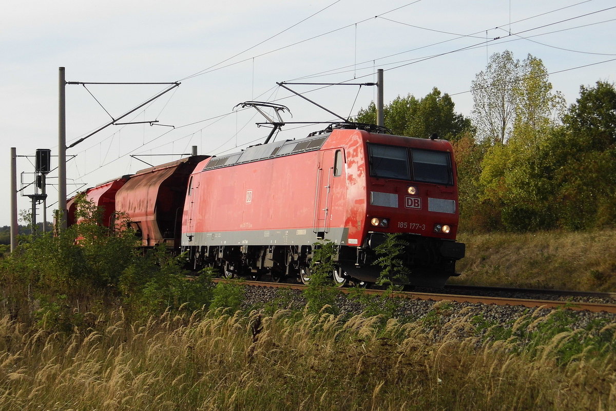 Am 17.09.2018 kam die 185 177-3    von DB Cargo Deutschland AG, aus Richtung Wittenberge und fuhr weiter nach Stendal .