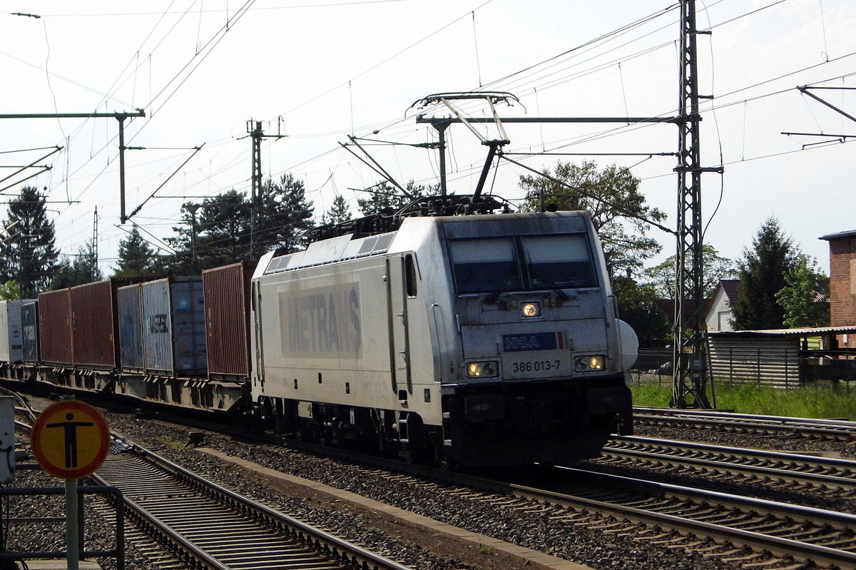 Am 18.05.2017 kam die  386 013-7 von METRANS aus Richtung Braunschweig nach Niederndodeleben und fuhr weiter in Richtung Magdeburg .