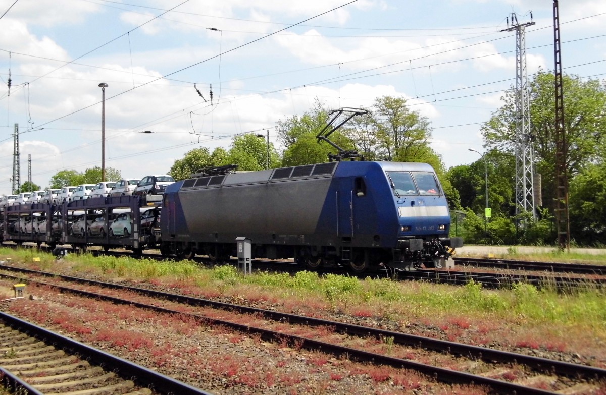 Am 19.05.2015 kam die 145-CL 203 von der  Crossrail AG, aus Richtung Berlin nach Stendal und fuhr weiter in Richtung Hannover .