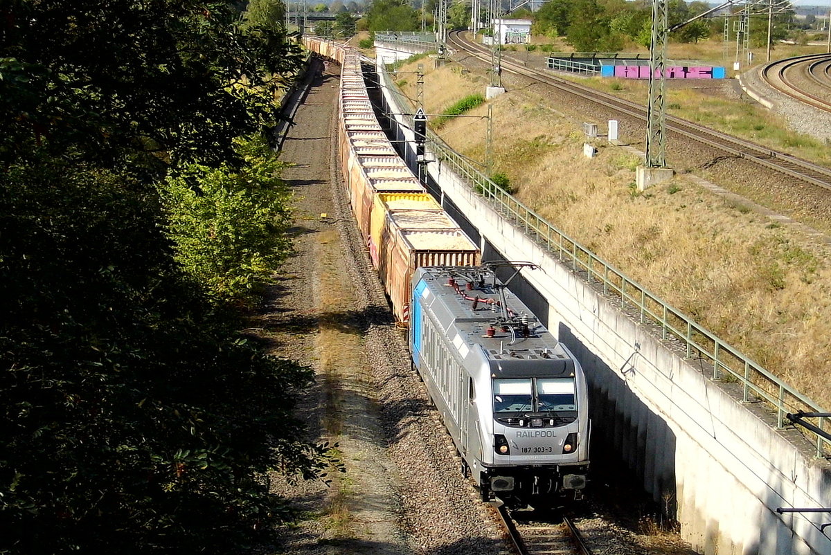 Am 19.09.2018 fuhr die 187 303-3 von der SETG (Railpool) von Kehl    nach Stendal und den weiter nach Borstel .