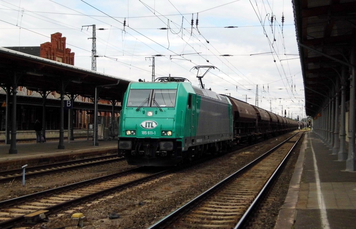 Am 20 .06.2015 kam die 185 611-1 von der ITL aus Richtung Magdeburg nach Stendal und fuhr weiter in Richtung Salzwedel .
