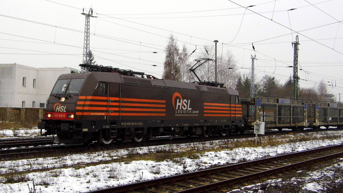 Am 20.01.2017 kam die 185 599-8  von der  HSL Logistik (BRLL) aus Richtung Salzwedel nach Stendal und fuhr nach Magdeburg .