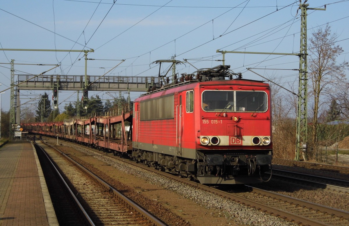 Am 20.02.2015 kam die 155 015-1 von der DB aus Richtung Braunschweig nach Niederndodeleben und fuhr weiter in Richtung Magdeburg .