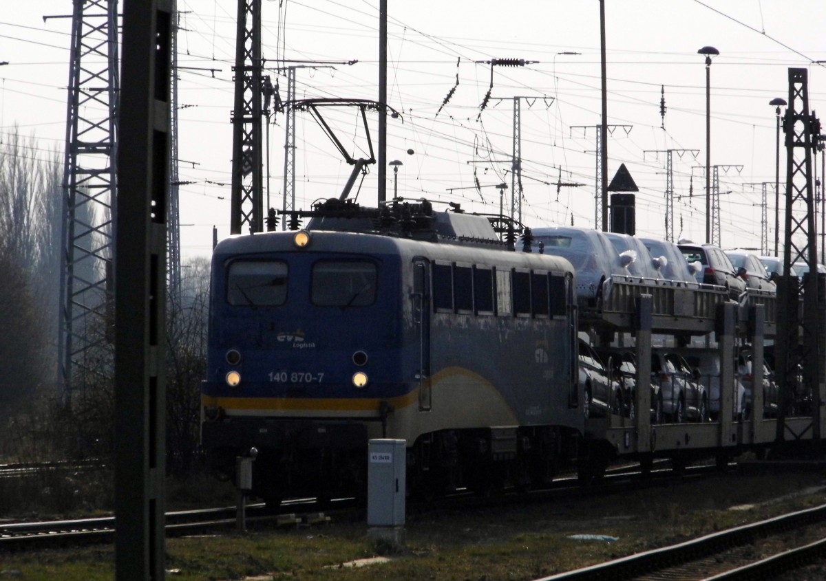 Am 20.03.2015 kam die 140 780-7 von der evb Logistik aus Richtung Hannover nach Stendal und fuhr weiter in Richtung Magdeburg .