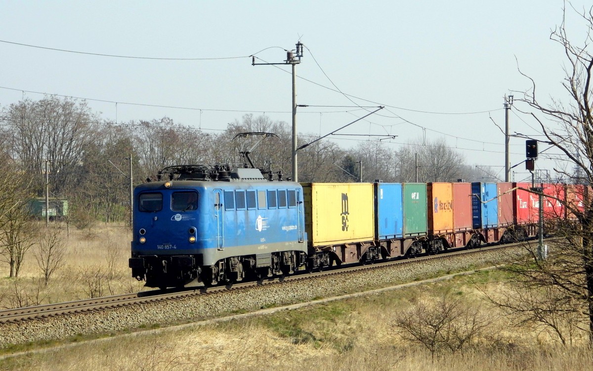 Am 20.03.2015 kam die 140 857-4 von der EGP aus Richtung Stendal und fuhren weiter in Richtung Salzwedel .