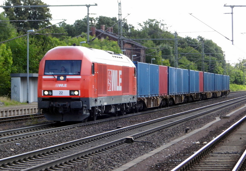 Am 2.07.2014 kam die 223 056-0 ( 22 )von der WLE aus Richtung Magdeburg nach Niederndodeleben und fuhr weiter in Richtung Braunschweig .