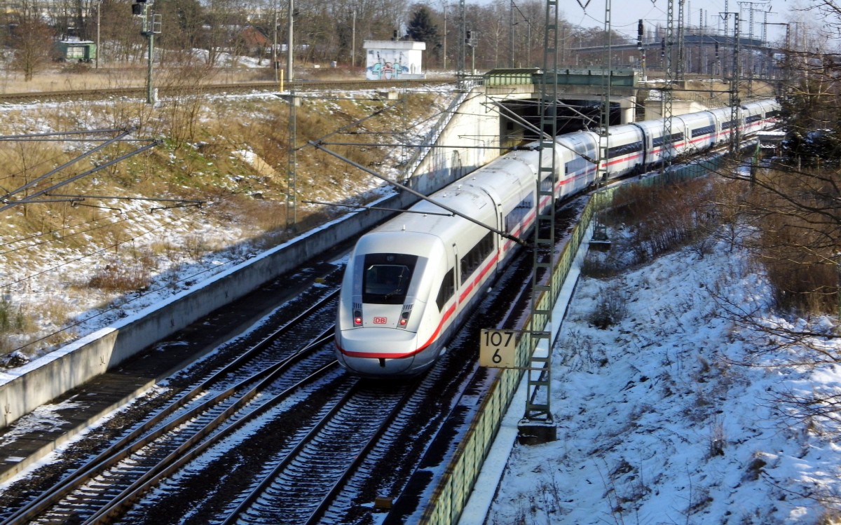 Am 21.01.2016 kam ein ICX von der DB aus Richtung Hannover nach Stendal .