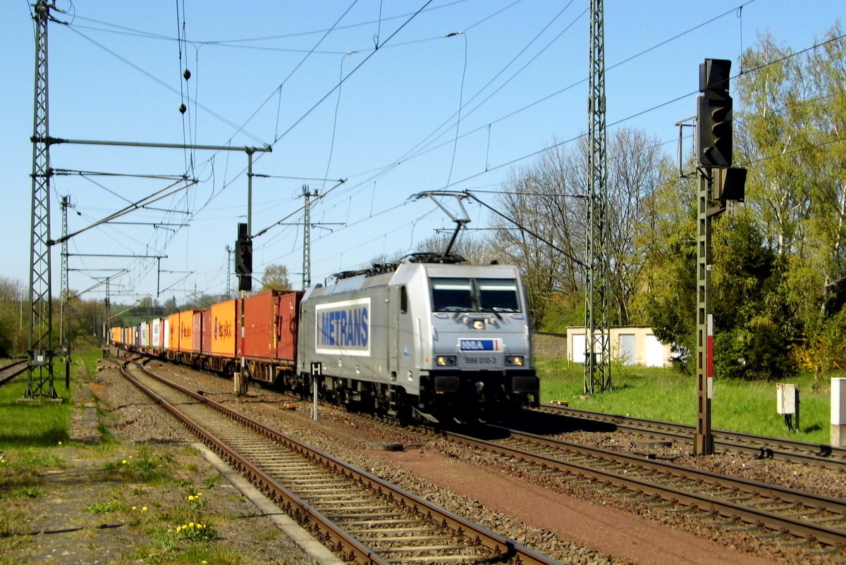 Am 21.04.2016 kam die 386 010-3 von METRANS aus der Richtung Helmstedt  nach Wefensleben und fuhr weiter in Richtung Magdeburg .