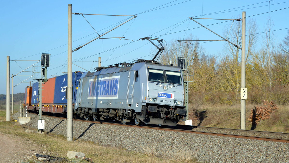 Am 22.02.2021 kam die 386 013-7 von METRANS aus Richtung Wittenberge und fuhr weiter in Richtung Stendal .