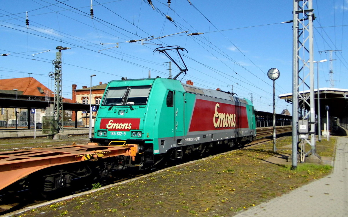 Am 22.04.2016 kam die 185 612-9 von Emons aus Richtung Wittenberge nach Stendal und fuhr weiter in Richtung Magdeburg .