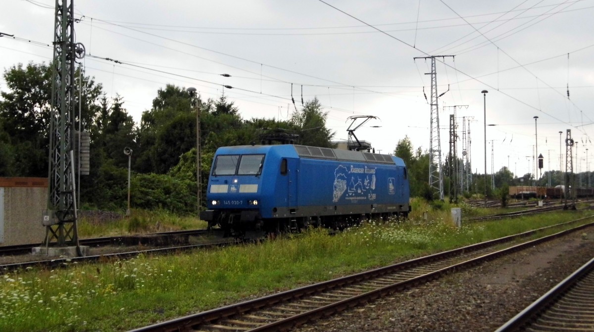 Am 22.07.2015 kam die 145 030-7 von der  Press  aus Richtung Borstel nach Stendal und wurde in Stendal abgestellt .