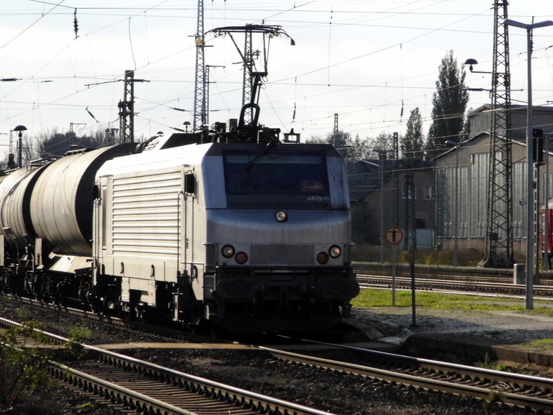 Am 23.09.2014 kam die  3700  aus Richtung Salzwedel nach Stendal und fuhr weiter in Richtung Berlin .
