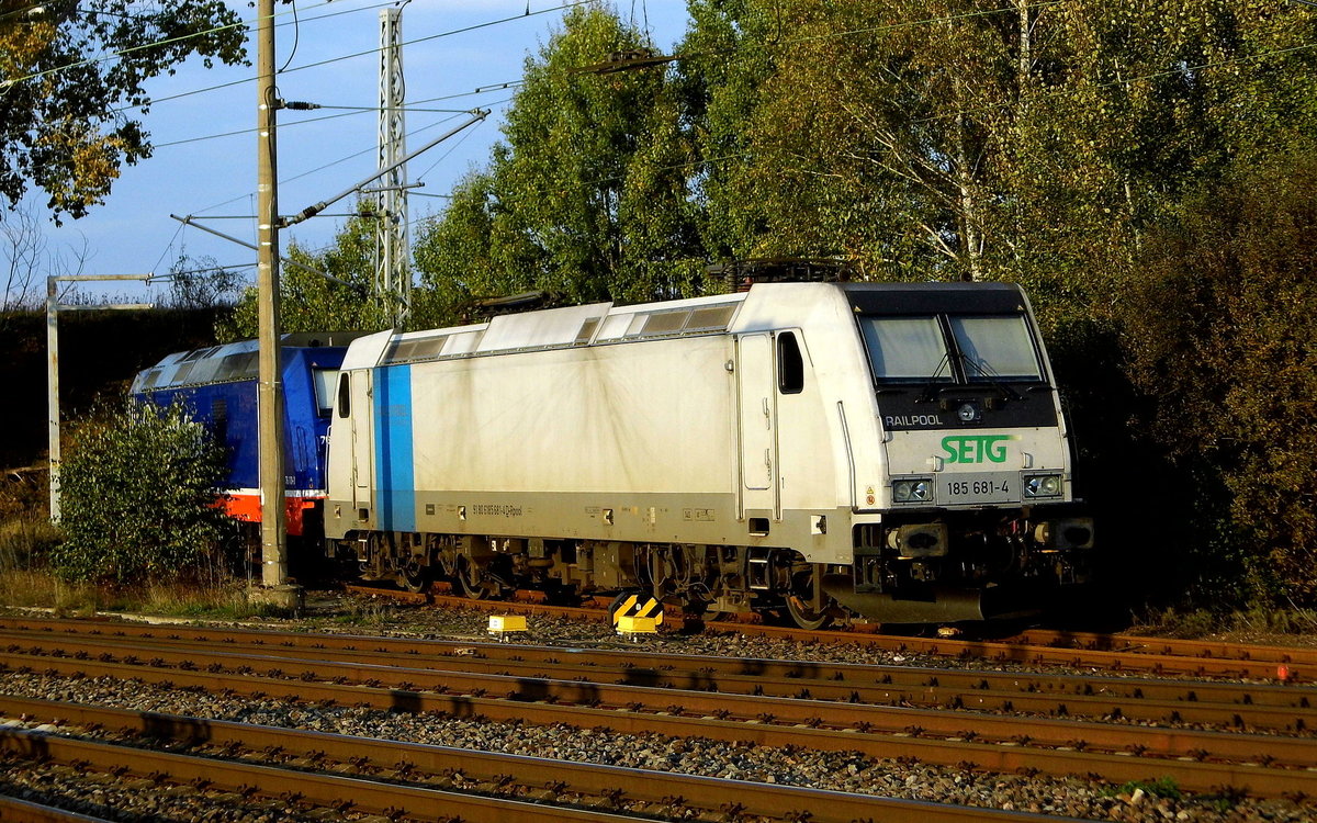 Am 23.10.2016 war die 185 681-4 von der SETG (Railpool) in Borstel abgestellt .