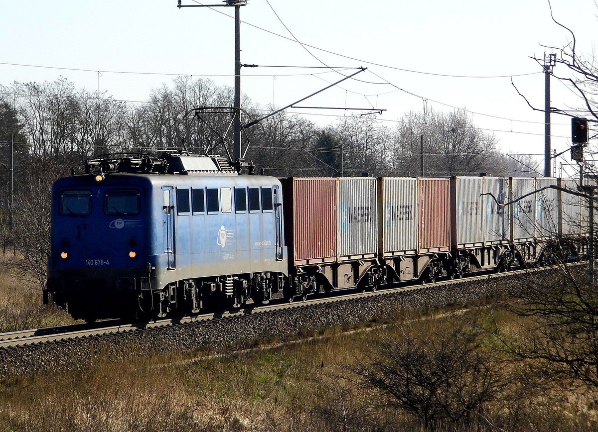 Am 24.03.2017 kam die 140 678-4 von der EGP aus Richtung Stendal und fuhr weiter in Richtung Salzwedel .