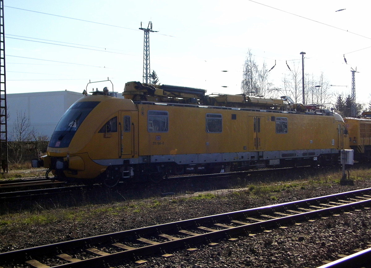 Am 24.03.2017 kamen die 711 104-0 und die 203 314-0 aus Richtung Magdeburg nach Stendal .  