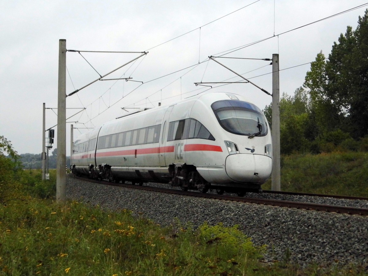 Am 24.08.2015 kam die ICE von der DB aus Richtung Wittenberge und fuhr weiter in Richtung Stendal .