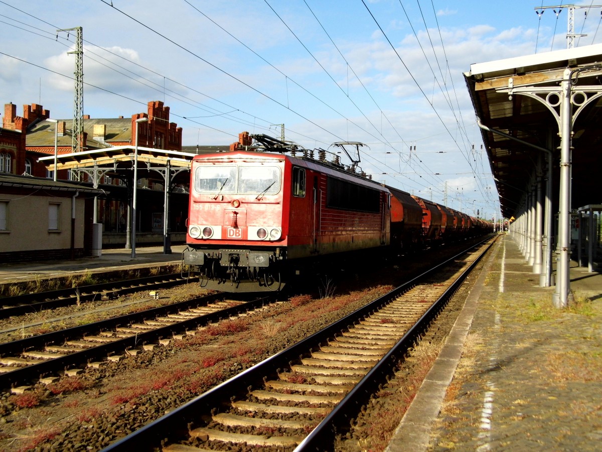Am 26.05.2015 kam die 155 013-6 von der DB aus Richtung Magdeburg nach Stendal und fuhr weiter in Richtung Wittenberge .