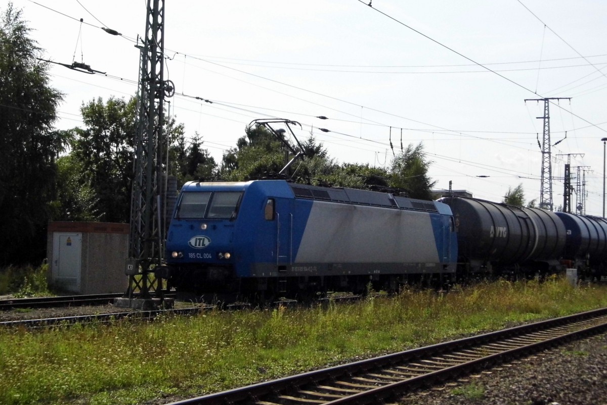 Am 26.08.2015 kam die 185 CL 004    von der ITL aus Richtung Salzwedel nach Stendal und fuhr weiter in Richtung Berlin .
