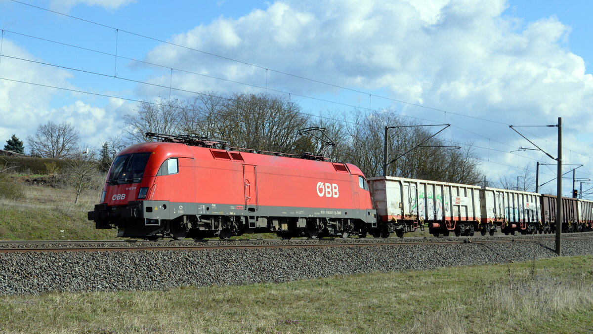 Am 27.03.2021 kam die 1116 257-7  von der  ÖBB  aus Richtung Stendal und fuhr weiter in Richtung Wittenberge .