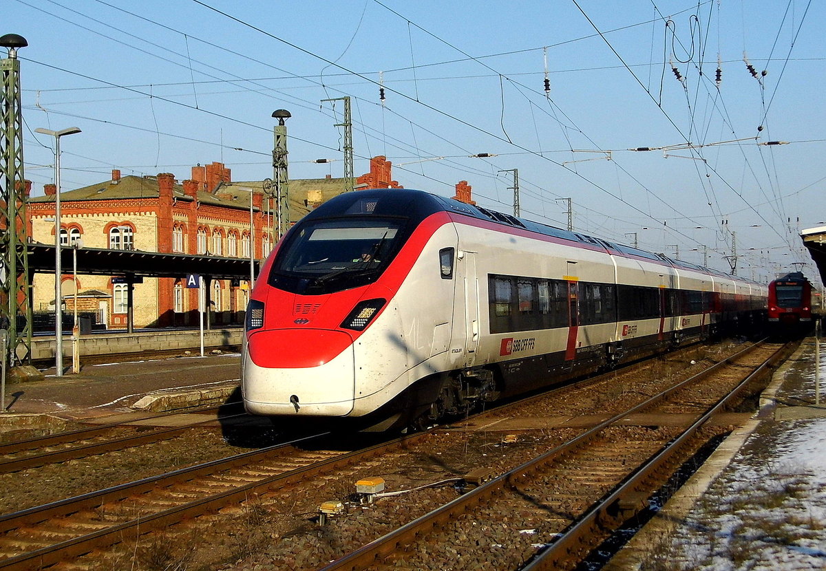 Am 28.02.2018 stand die 501 002-6  von der  SBB - Schweizerischen Bundesbahnen  in Stendal .